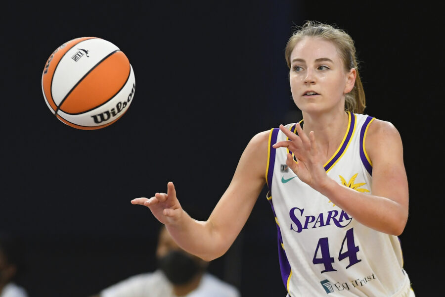 LA Sparks released Karlie Samuelson : r/wnba